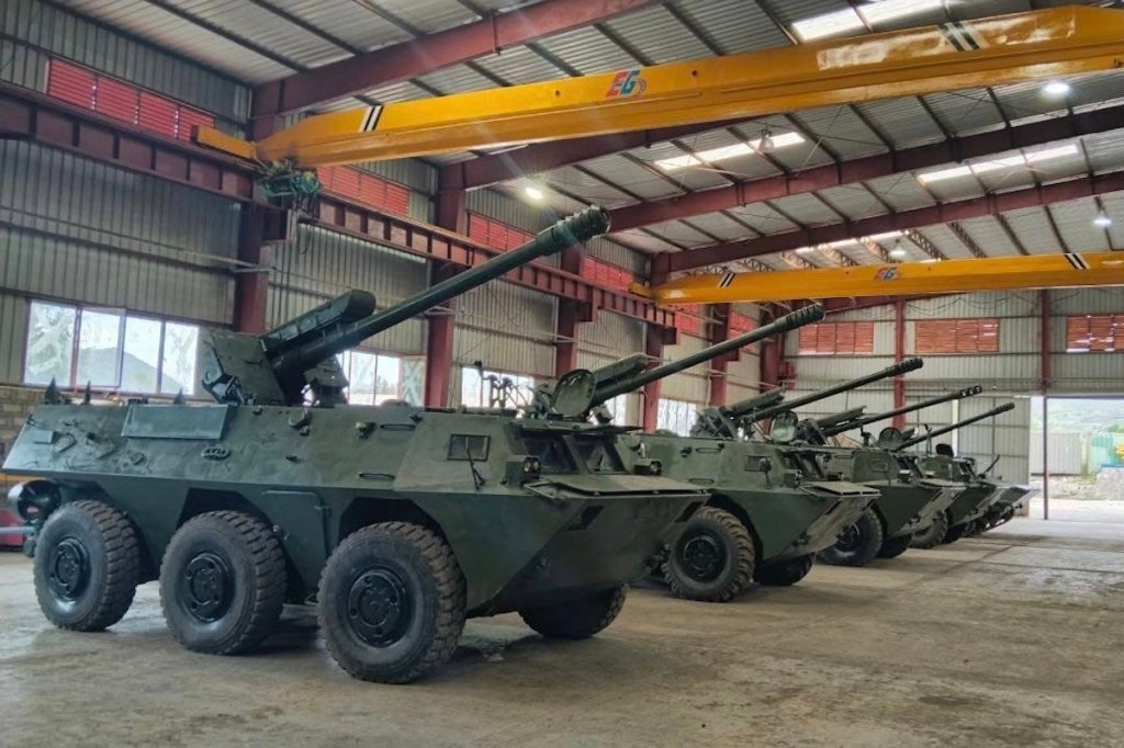 Kínai gyártmányú WZ-551-es páncélosok Etiópiában (Fotó: @africaken1/X.com)