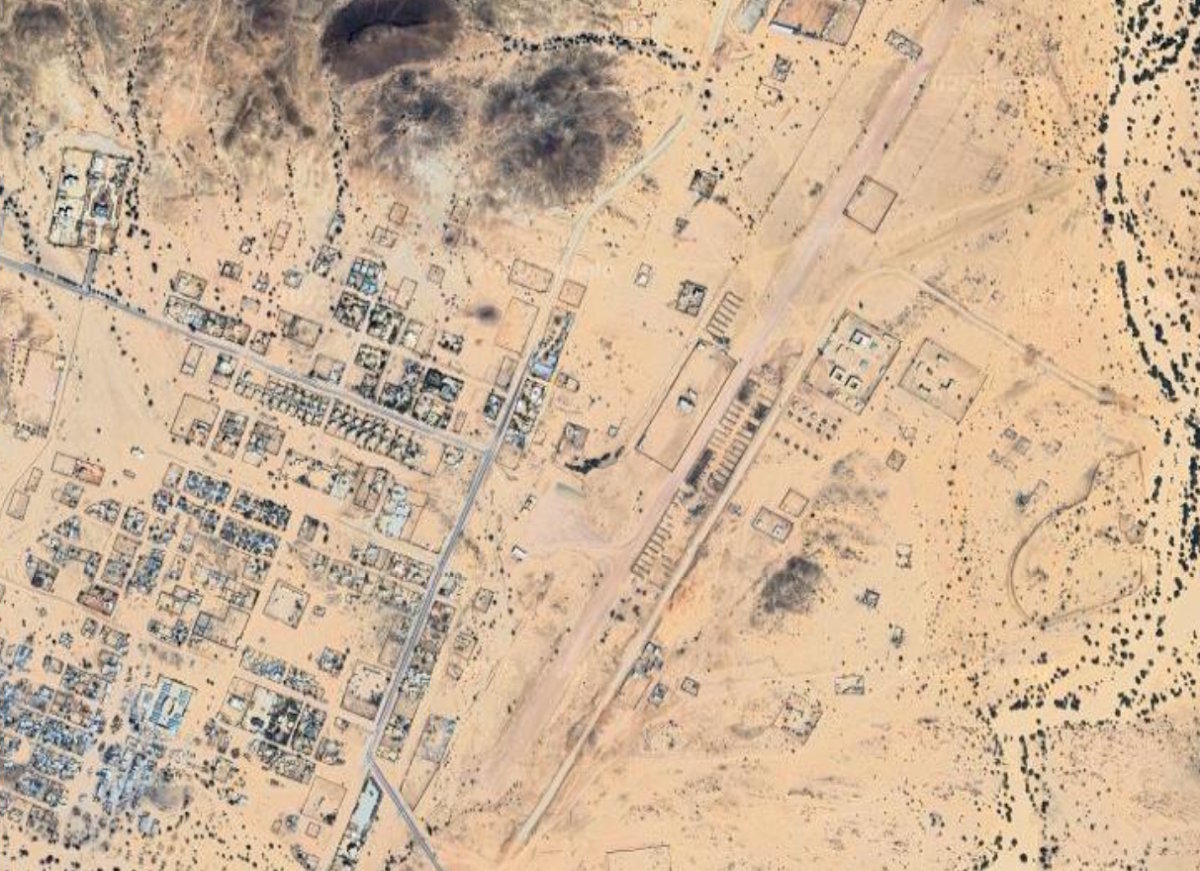 A csádi Amdzsarassz repülőtér (Forrás: Google Maps) 