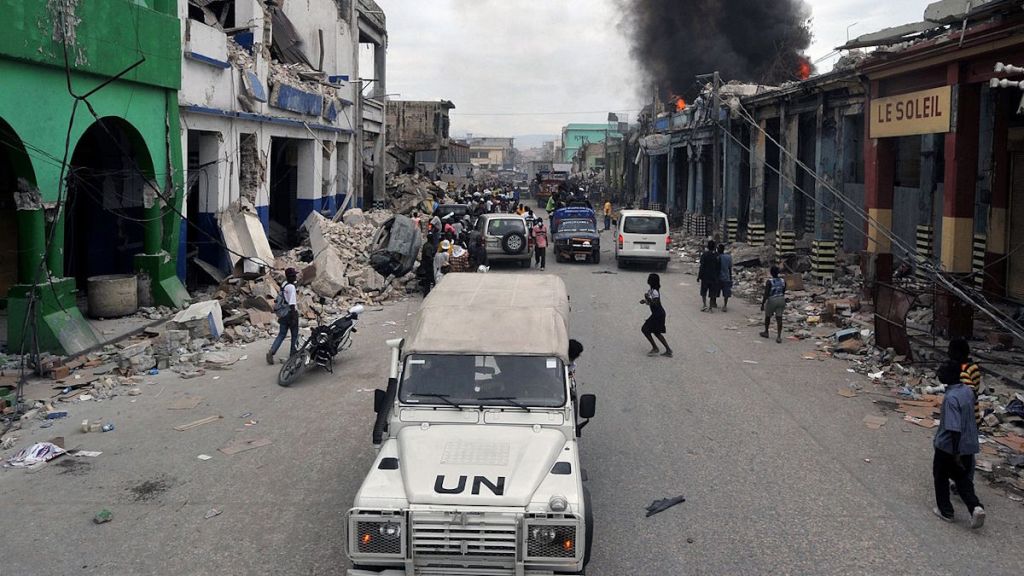 Katonákat küld Csád Haitire